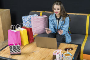 Building a Custom E-commerce Solution: Key Benefits